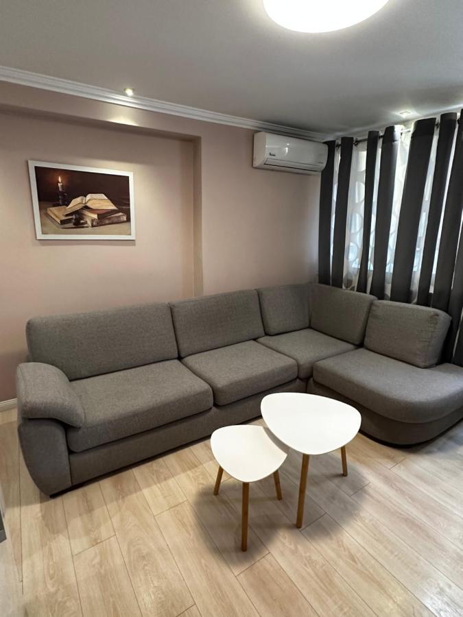 Apartment Centre View New Bazaar 地拉那 外观 照片